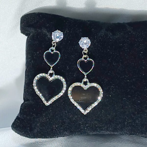 Diamond Heart Bracelet - Lifestyle - Luxore