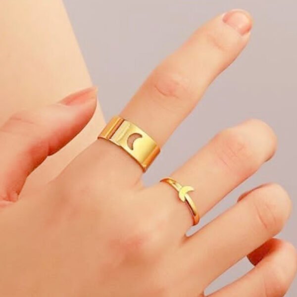 Golden Moon Couple Ring - Lifestyle