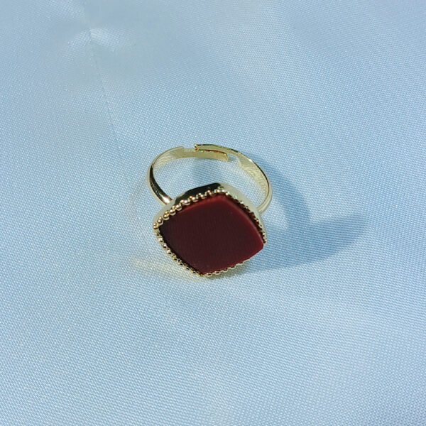 Golden Red Set - lifestyle