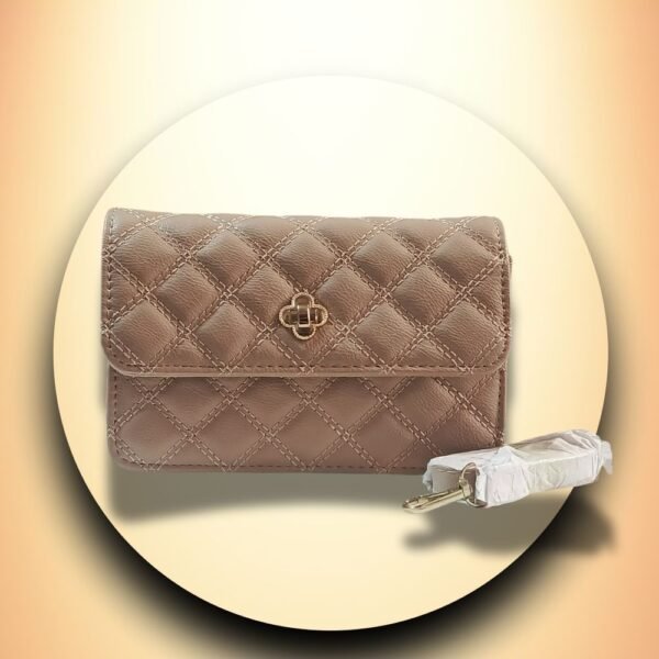 Hazel women shoulder bag - lifestyle - luxore